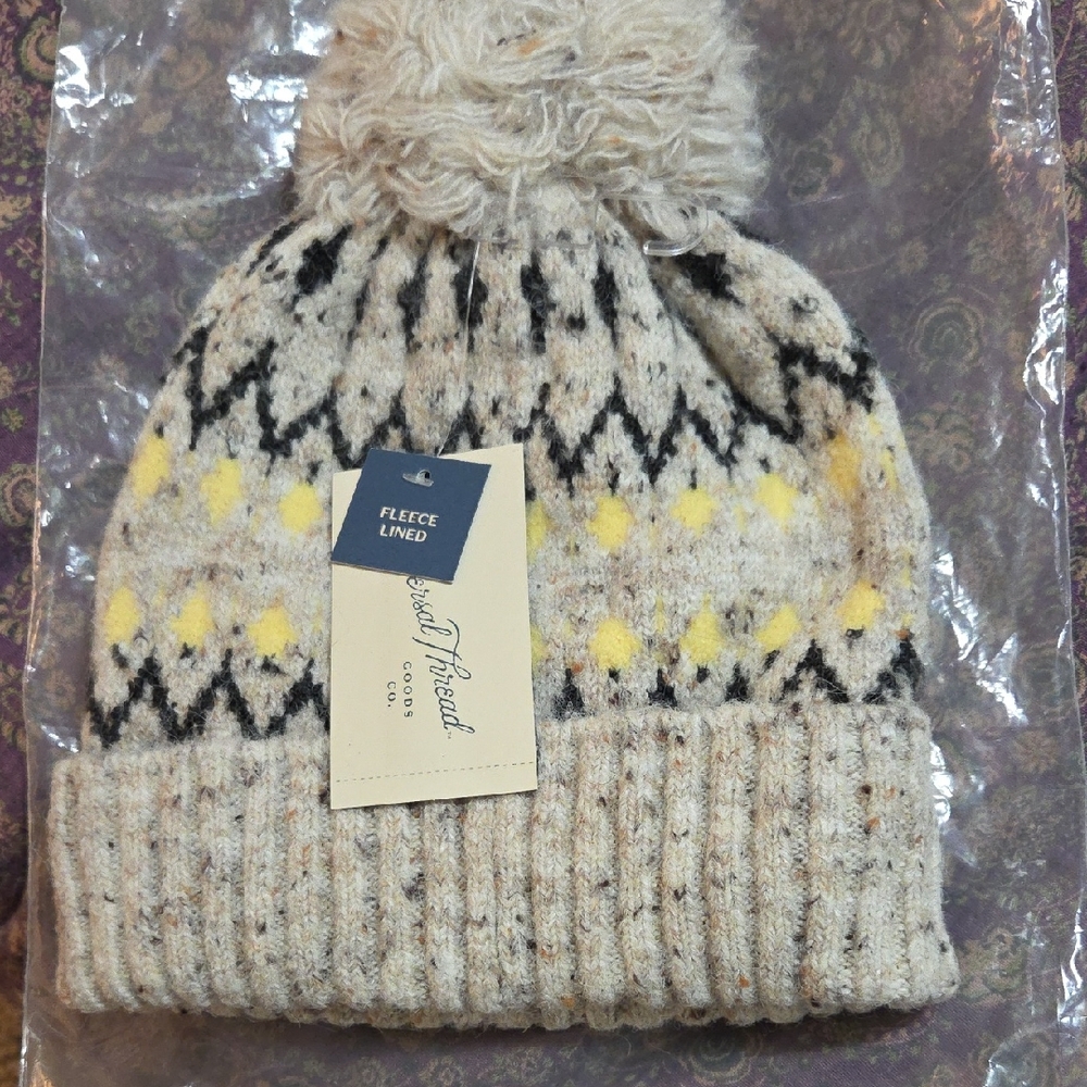 Universal Thread Cream and Yellow Knit Beanie